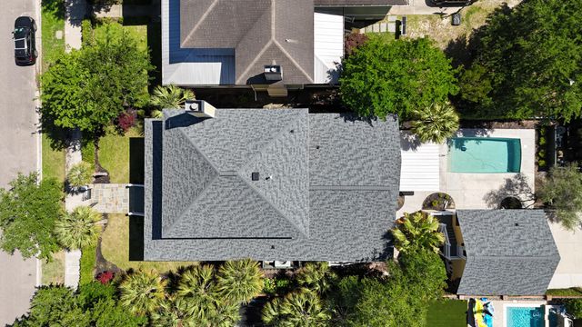 $2,075,000 | 2449 Daniel Island Drive, Daniel Island, SC 29492