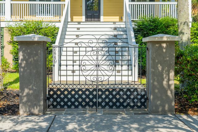 $2,075,000 | 2449 Daniel Island Drive, Daniel Island, SC 29492