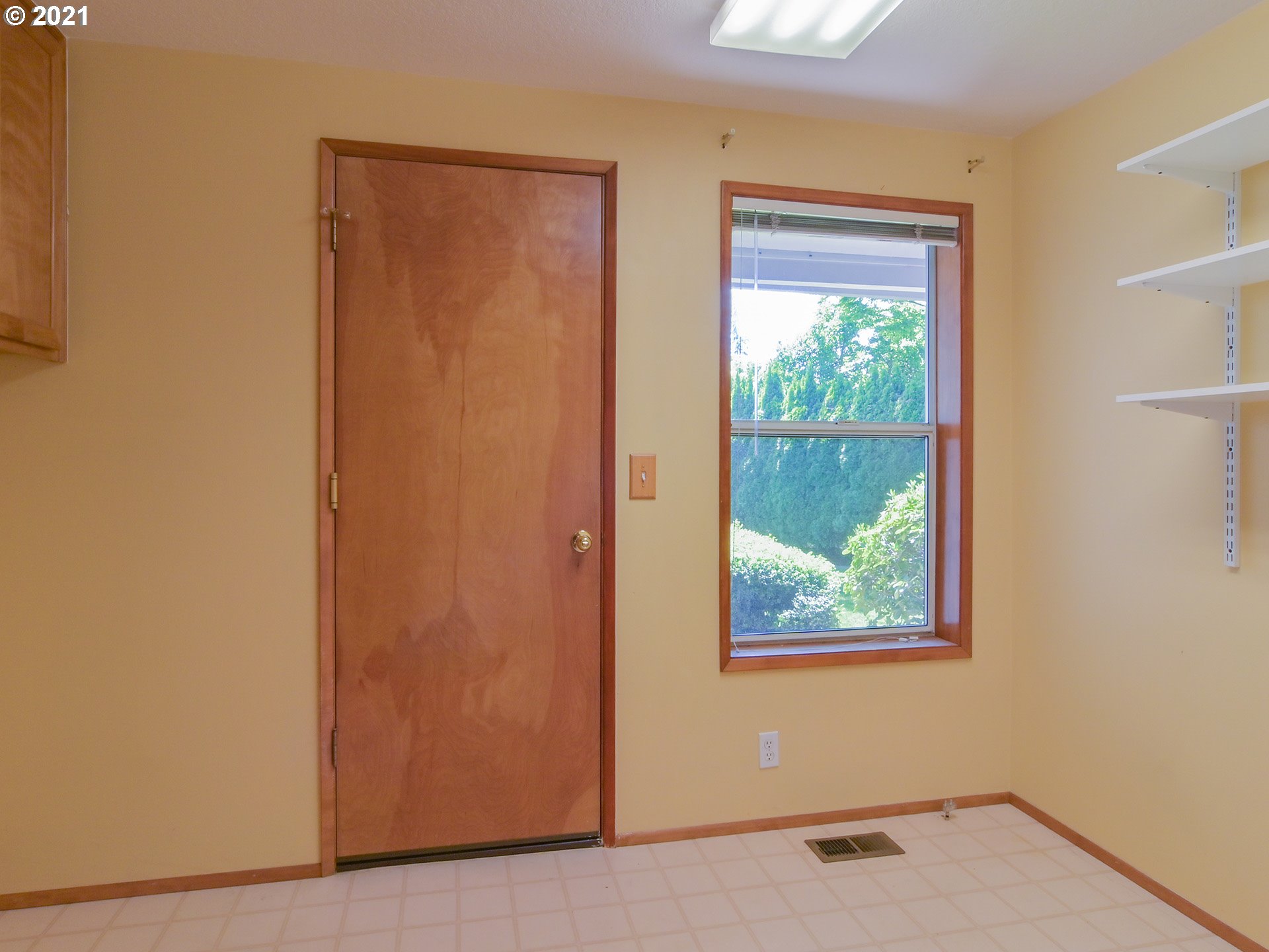 1121 Risden Place Eugene, OR 97404 - Photo 20 of 28 Gallery Image 20