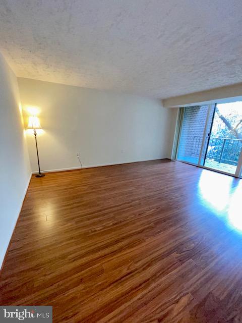 1409 Northgate Square, Unit 9/11B Reston, VA 20190 - Photo 3 of 21 Gallery Image 3