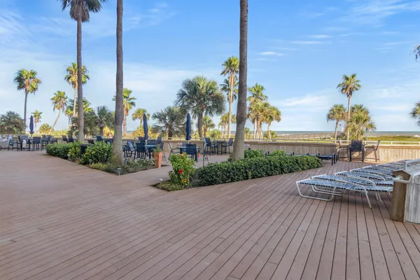 $380,000 | 1401 East Beach Drive, Unit 510, Galveston, TX 77550