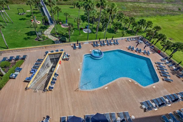 $380,000 | 1401 East Beach Drive, Unit 510, Galveston, TX 77550