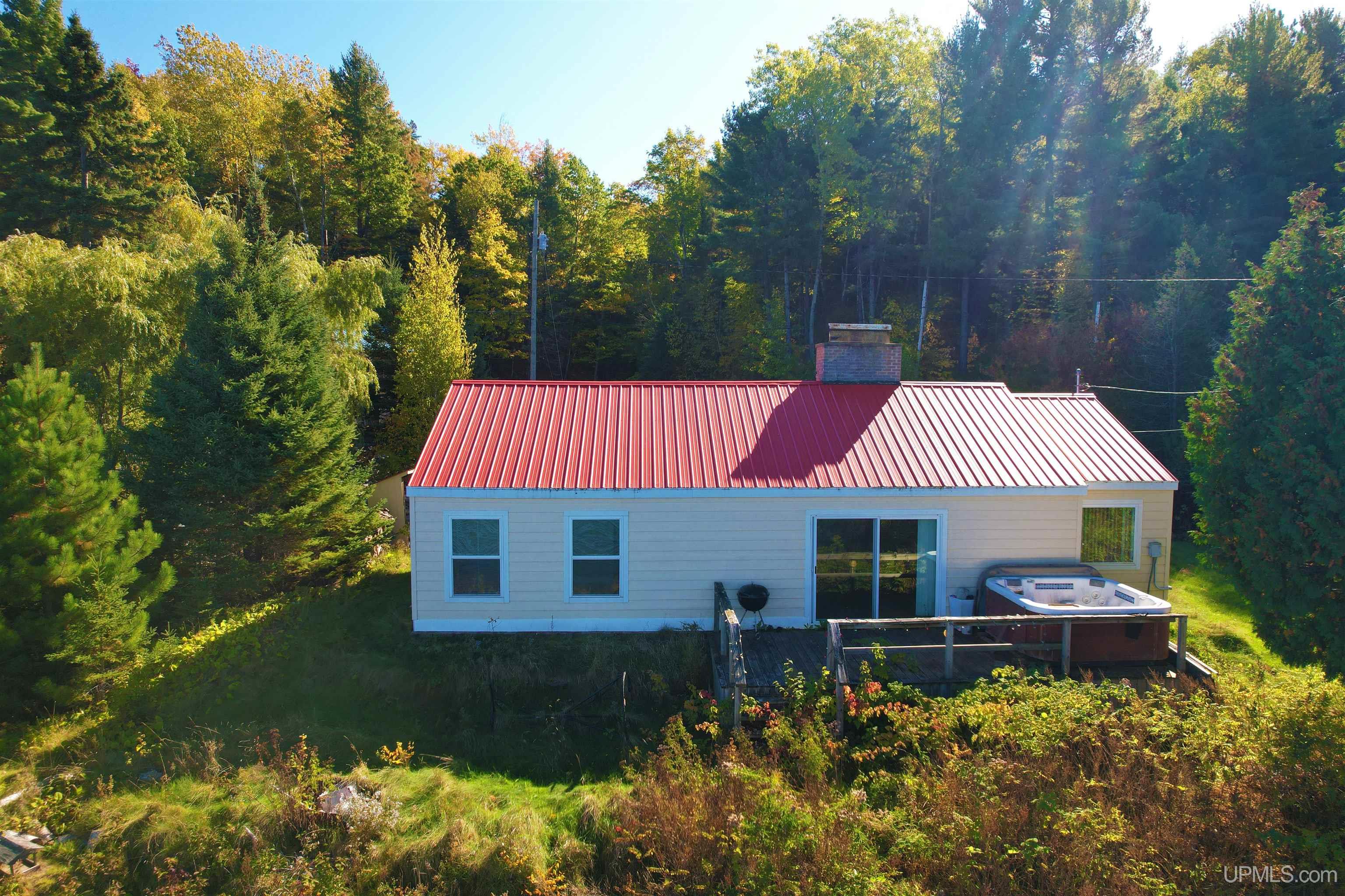 15537 Pequaming Road Lanse, MI 49946 - Photo 2 of 41 Gallery Image 2