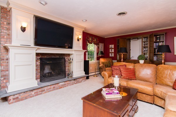 16 Bubbling Brook Road Walpole, MA 02081 - Photo 15 of 30