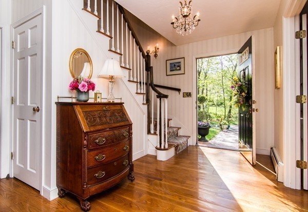 16 Bubbling Brook Road Walpole, MA 02081 - Photo 19 of 30