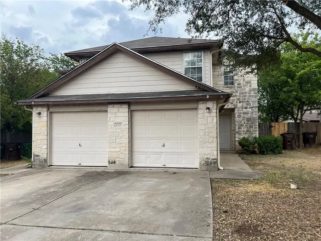 $1,450 | 1033 Christopher Avenue, Unit B, Round Rock, TX 78681