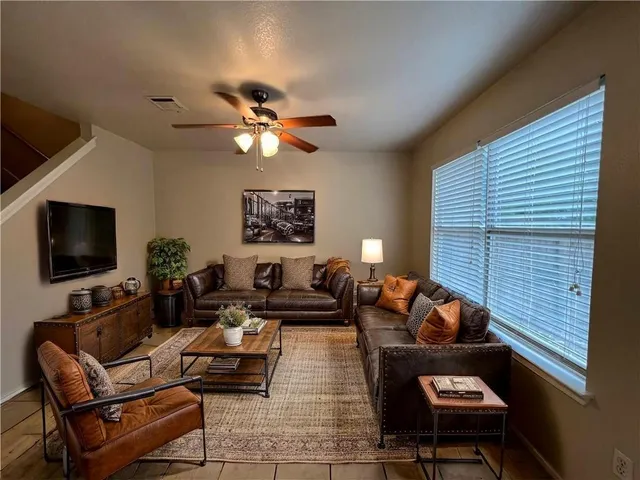 $1,495 | 1033 Christopher Avenue, Unit B, Round Rock, TX 78681