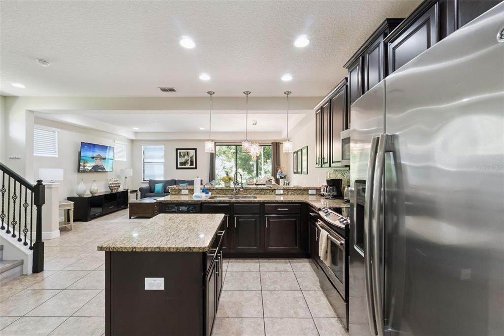 8137 Roseville Road Davenport, FL 33896 - Photo 3 of 19