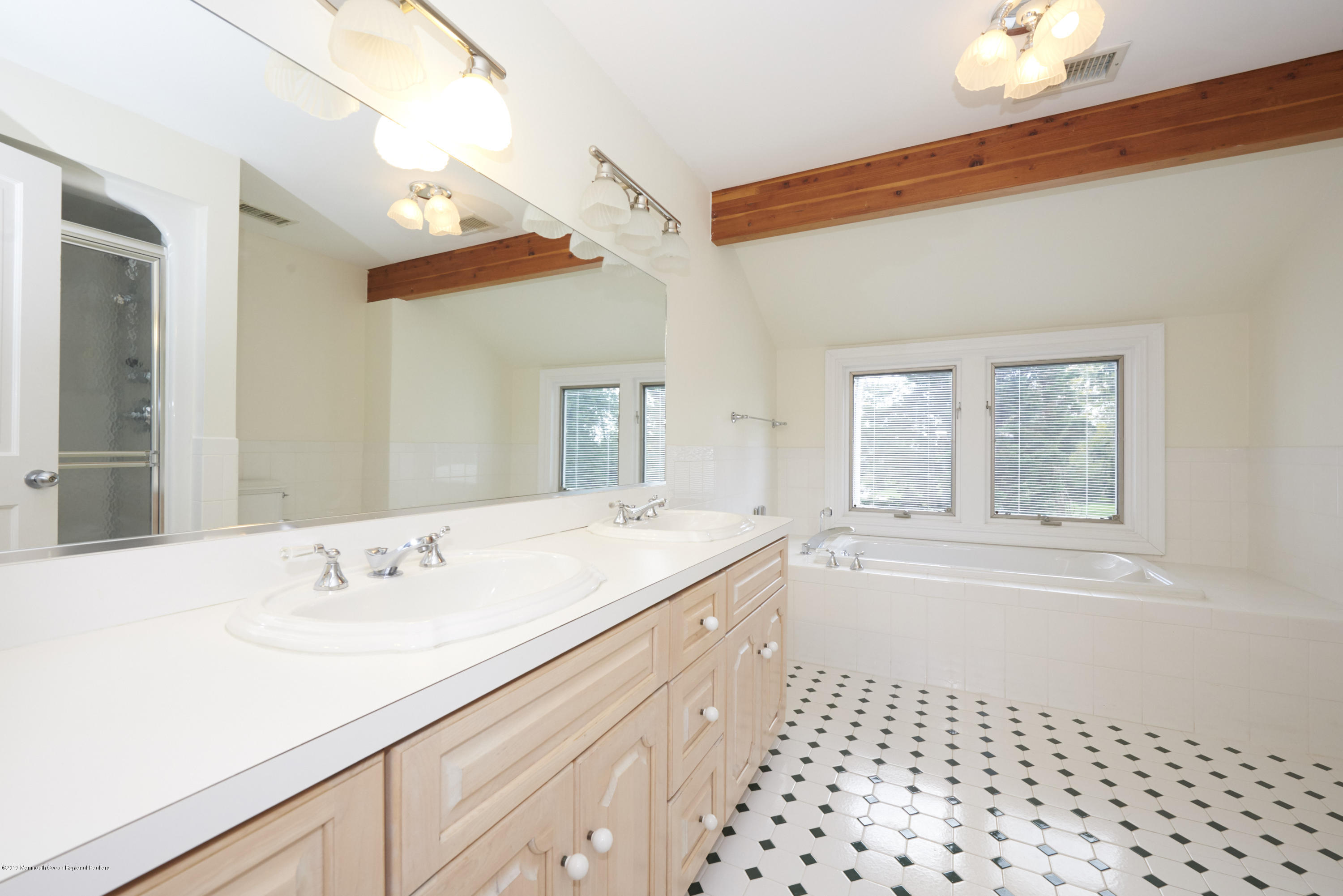 18 Conover Lane Rumson, NJ 07760 - Photo 43 of 53 BAP_9890