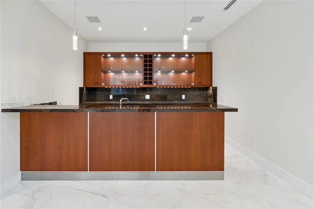 $8,999,900 | 6300 Moss Ranch Road, Pinecrest, FL 33156