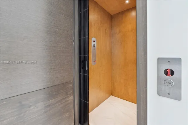 $8,999,900 | 6300 Moss Ranch Road, Pinecrest, FL 33156