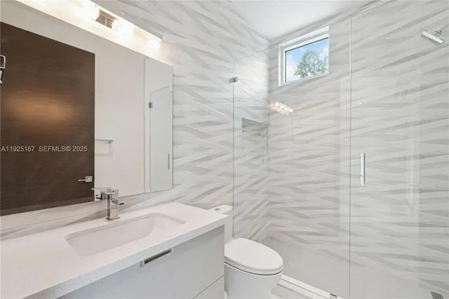 $8,999,900 | 6300 Moss Ranch Road, Pinecrest, FL 33156