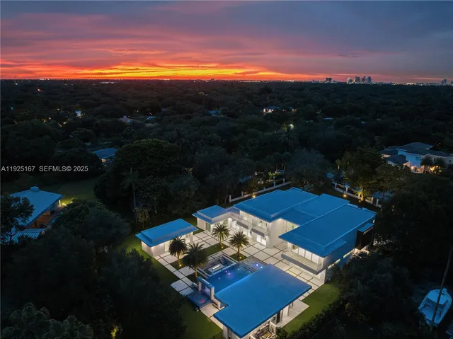 $8,999,900 | 6300 Moss Ranch Road, Pinecrest, FL 33156