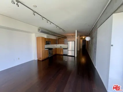 $2,695 | 1100 South Hope Street, Unit 907, Los Angeles, CA 90015