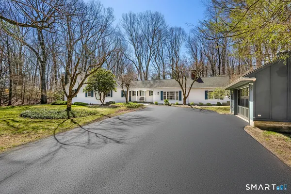 $1,088,000 | 43 Twin Oak Lane, Wilton, CT 06897
