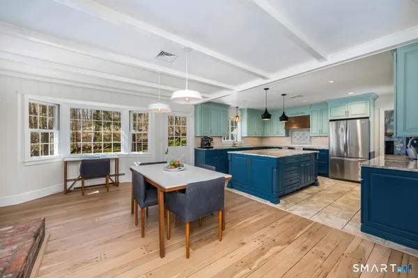 $1,088,000 | 43 Twin Oak Lane, Wilton, CT 06897