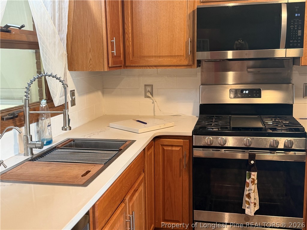 405 W Road Lumberton, NC 28358 - Photo 6 of 16