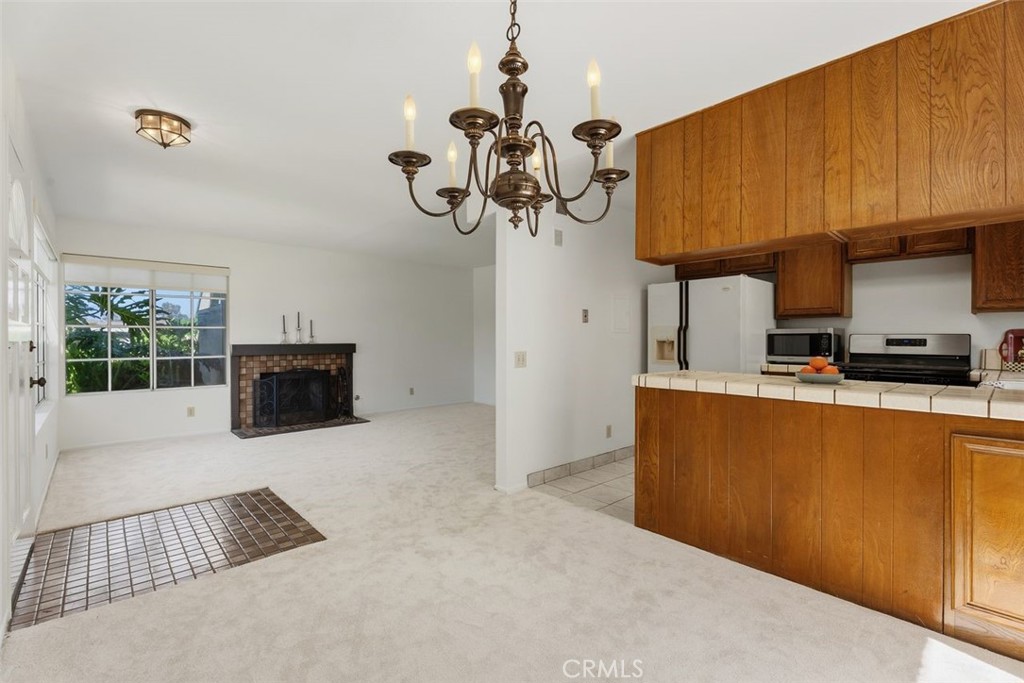 34 Exeter Irvine, CA 92612 - Photo 17 of 39