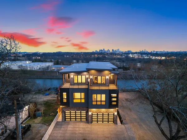 $2,398,000 | 2118 Cliff Drive, Nashville, TN 37218