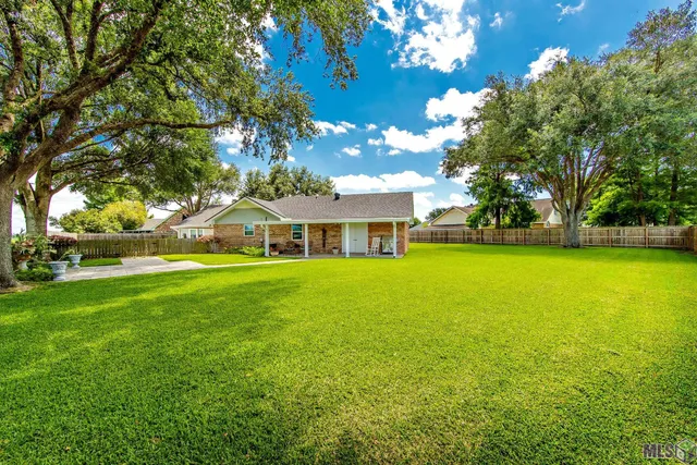 $355,000 | 1 Mimi Circle, Thibodaux, LA 70301