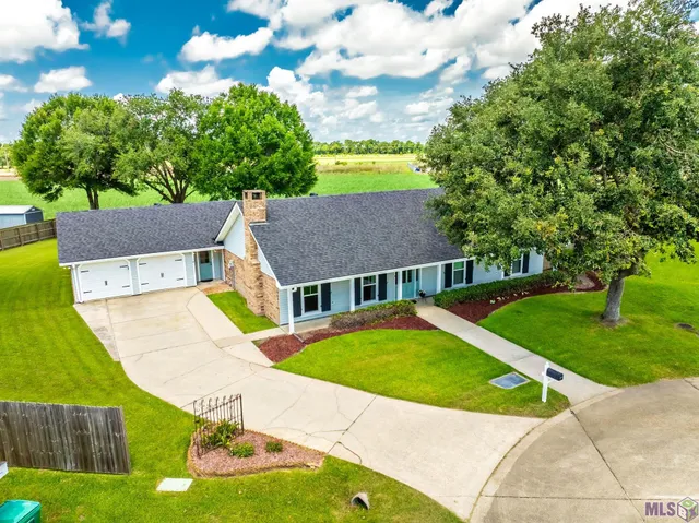 $355,000 | 1 Mimi Circle, Thibodaux, LA 70301