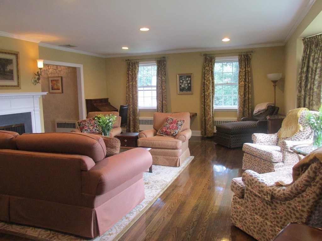 31 Aylesbury Road Worcester, MA 01609 - Photo 19 of 30