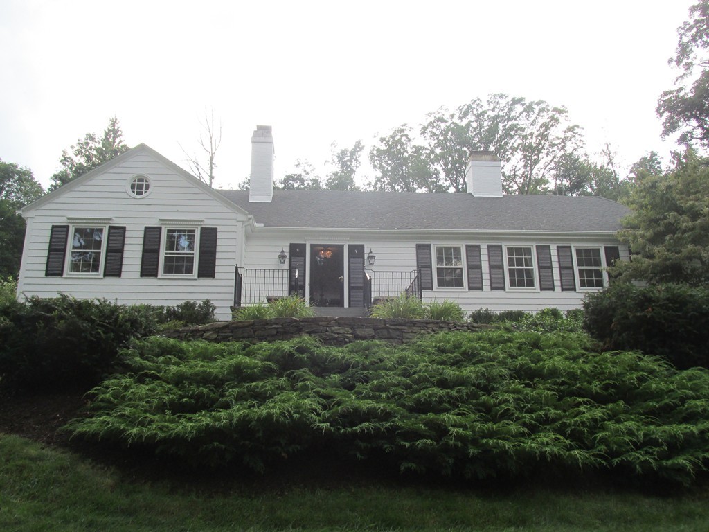 31 Aylesbury Road Worcester, MA 01609 - Photo 3 of 30