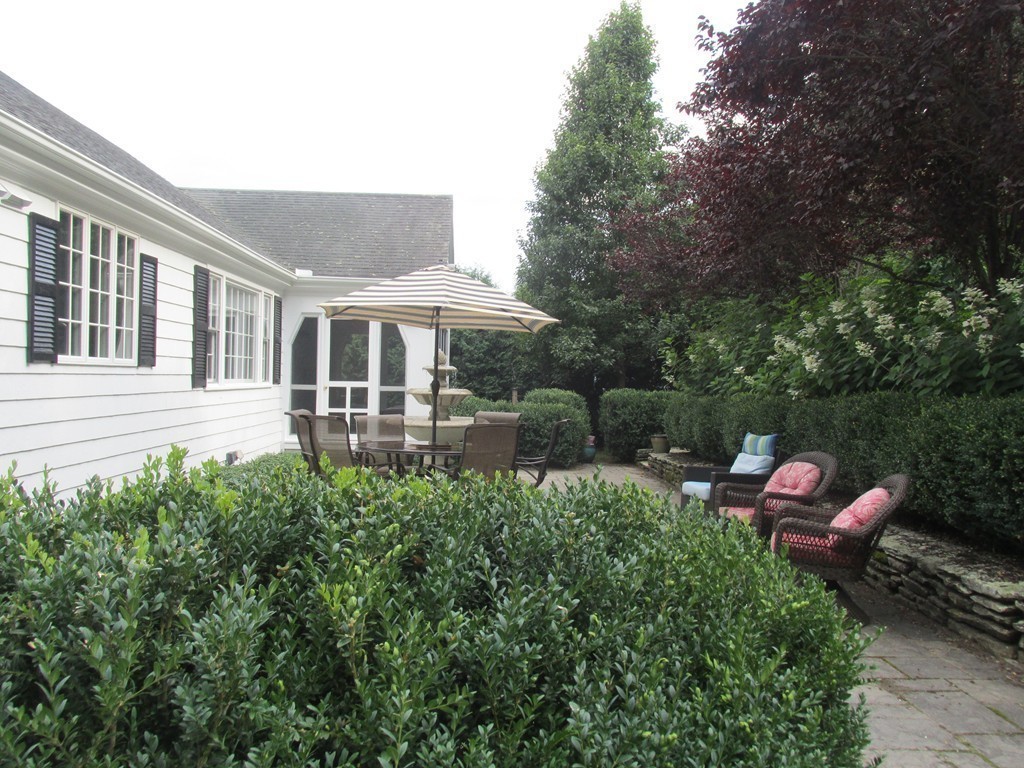 31 Aylesbury Road Worcester, MA 01609 - Photo 6 of 30