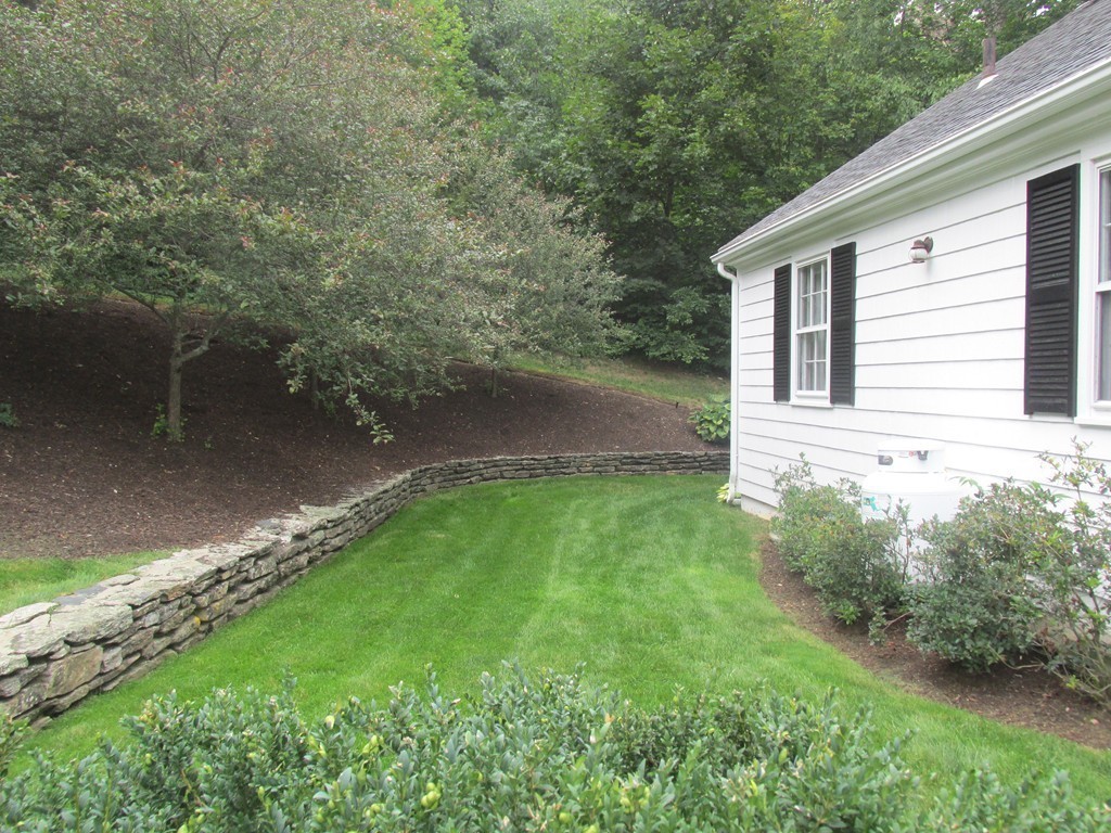 31 Aylesbury Road Worcester, MA 01609 - Photo 7 of 30