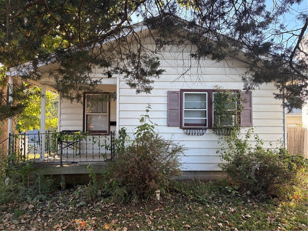 1127 South 21st Street Decatur, IL 62521 - Photo 2 of 13 Gallery Image 2