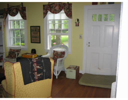 3 Leominster Road Princeton, MA 01541 - Photo 4 of 14