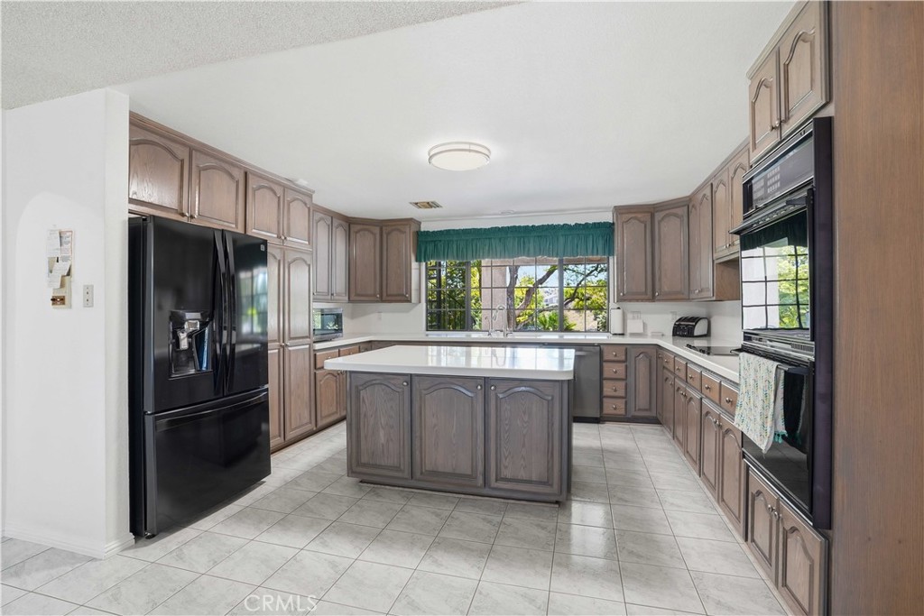 30414 Sloan Canyon Road Castaic, CA 91384 - Photo 15 of 70