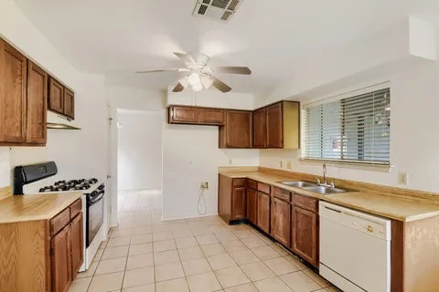 $300,000 | 8404 Fenton Drive, Austin, TX 78736