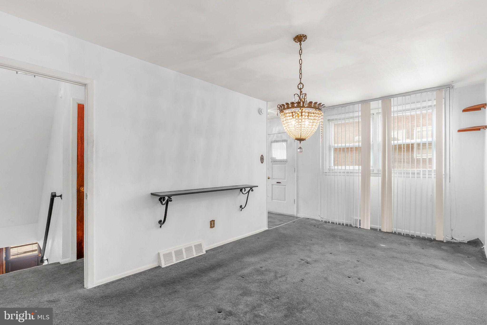 7450 Hill Road Philadelphia, PA 19128 - Photo 14 of 32
