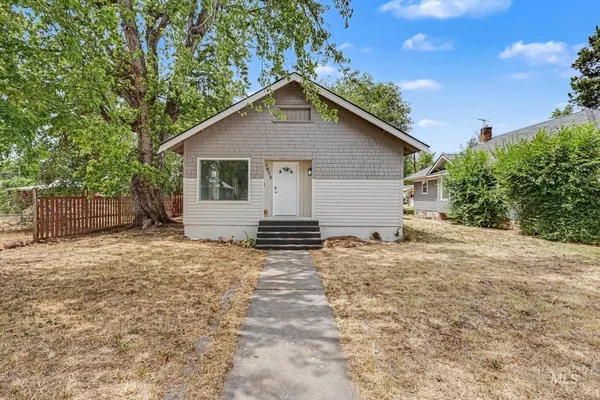 $315,000 | 1023 State Street, Weiser, ID 83672