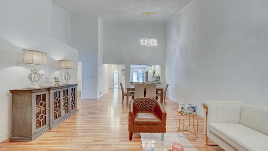 6660 Canary Palm Circle Boca Raton, FL 33433 - Photo 22 of 54 18351483_1_880_495