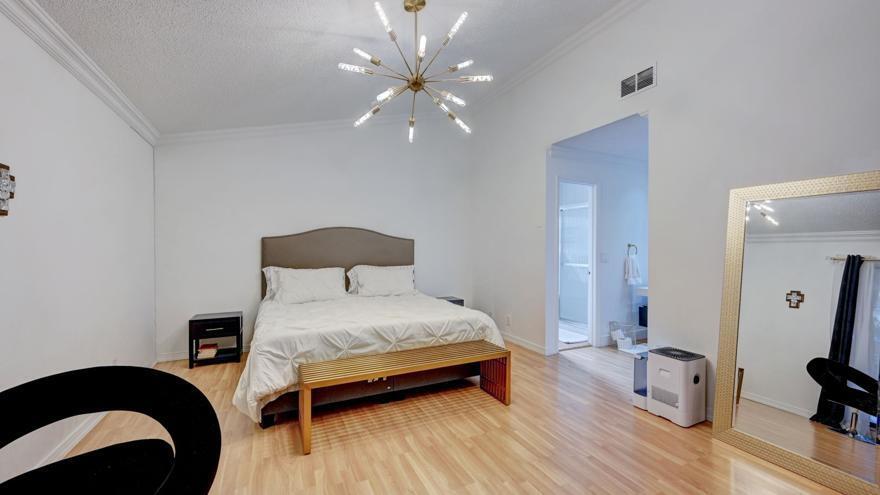 6660 Canary Palm Circle Boca Raton, FL 33433 - Photo 26 of 54 18351600_1_880_495