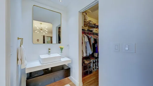 $589,900 | 6660 Canary Palm Circle, Boca Raton, FL 33433