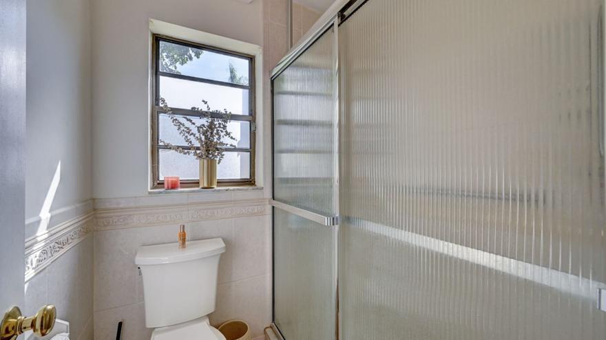 6660 Canary Palm Circle Boca Raton, FL 33433 - Photo 28 of 54 18351527_1_880_495