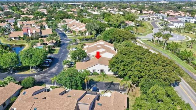 $589,900 | 6660 Canary Palm Circle, Boca Raton, FL 33433
