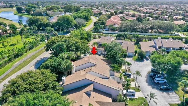 $589,900 | 6660 Canary Palm Circle, Boca Raton, FL 33433