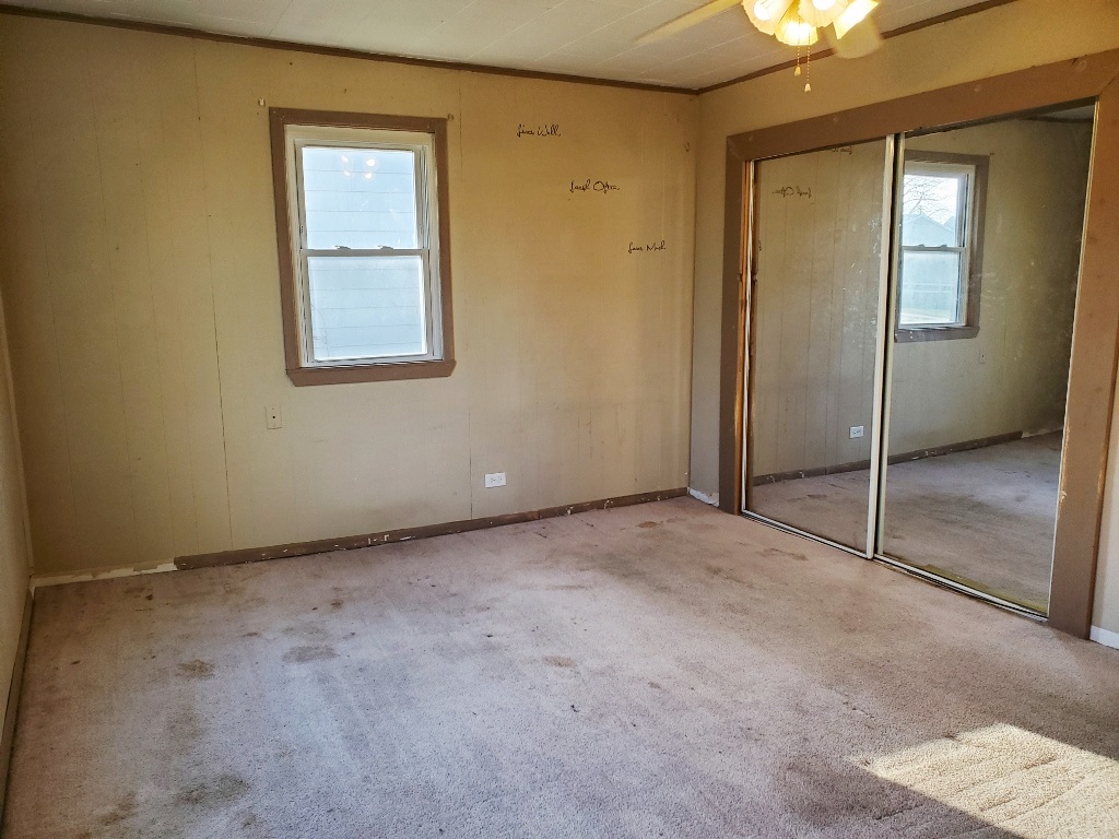 827 East Maple Street Canton, IL 61520 - Photo 8 of 33 Gallery Image 8