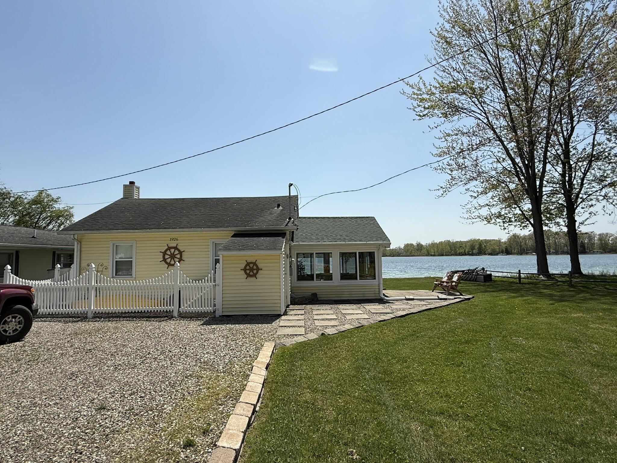 1926 Cooper Road Quincy, MI 49082 - Photo 5 of 23 1926 Cooper (1)