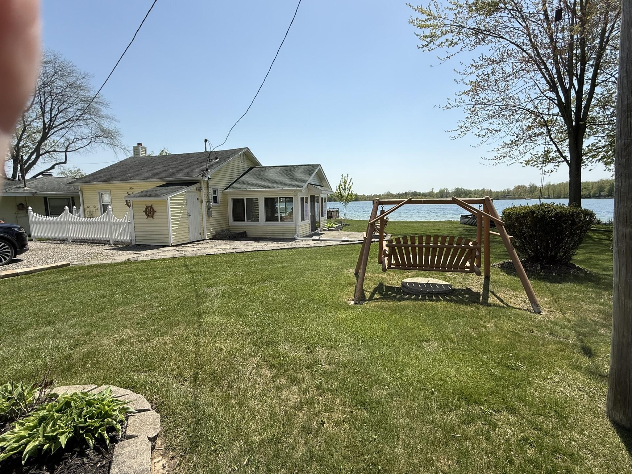 1926 Cooper Road Quincy, MI 49082 - Photo 6 of 23 1926 Cooper (18)