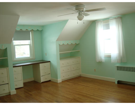 43 Acrebrook Road Springfield, MA 01129 - Photo 7 of 9
