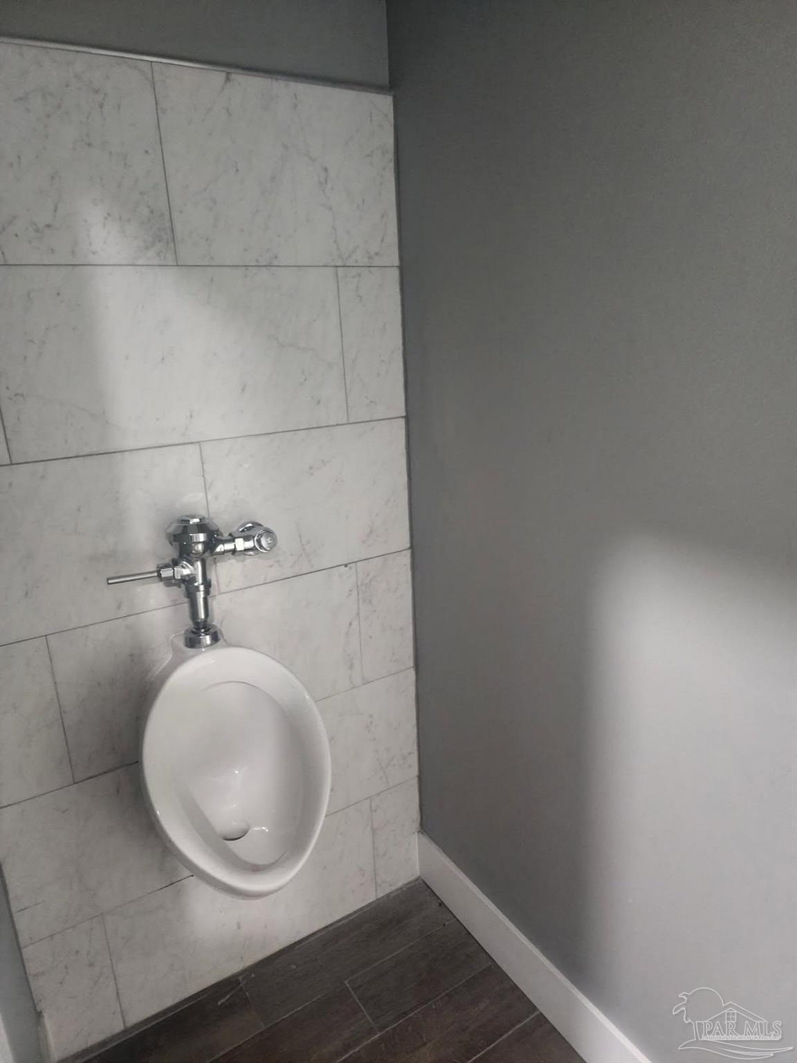 2719 Copter Road Pensacola, FL 32514 - Photo 7 of 10