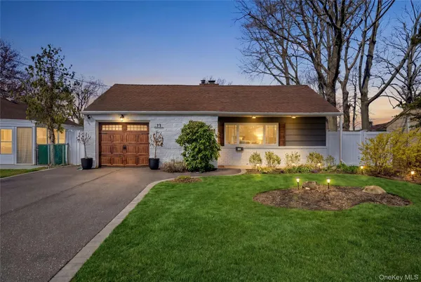 $649,500 | 11 Grand Central Avenue, Amityville, NY 11701