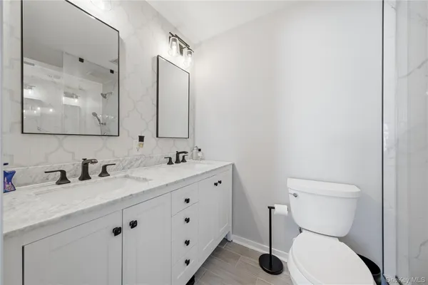 $649,500 | 11 Grand Central Avenue, Amityville, NY 11701