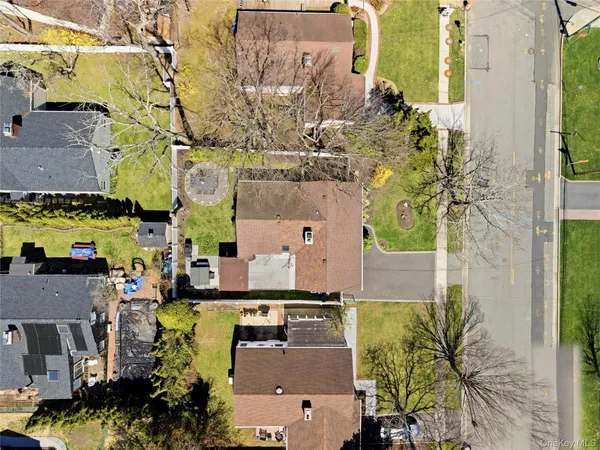 $649,500 | 11 Grand Central Avenue, Amityville, NY 11701
