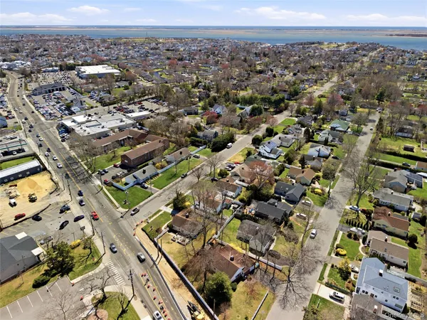 $649,500 | 11 Grand Central Avenue, Amityville, NY 11701